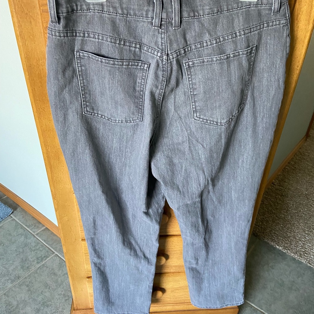 Basic Edition Gray Jeans - Picture 2 of 4